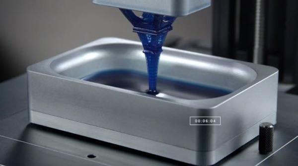 ¿Es posible pausar una impresión 3D de resina?