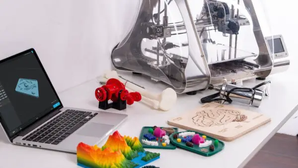 ¿Qué tan pequeño puede imprimir una impresora 3D?  ¡Lo que necesitas saber!